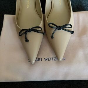 Stuart Weitzman Beige Flats with Black Bow